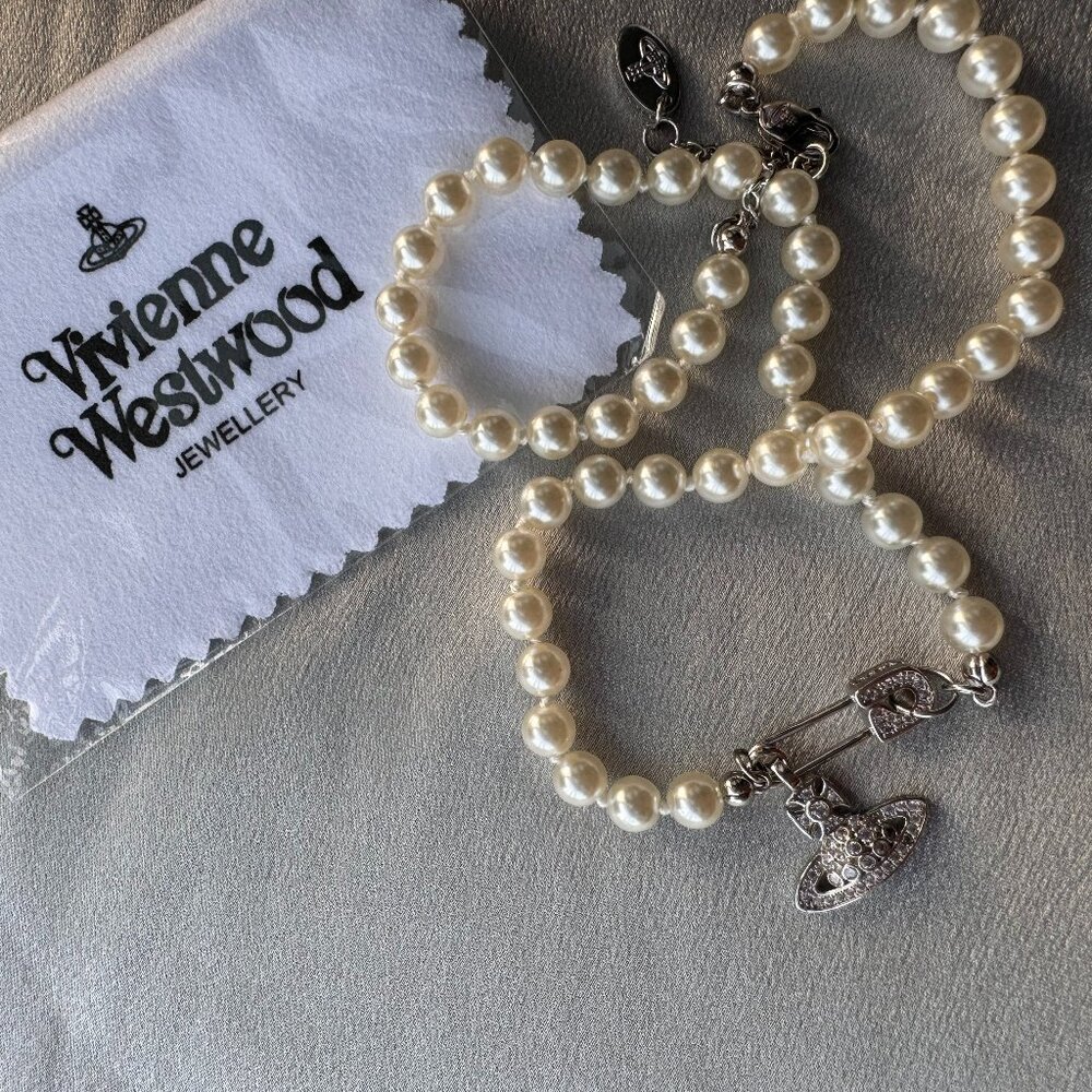 Vivienne Westwood Silver Mini Bas Relief Choker